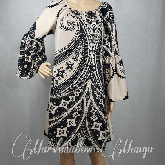 Boho Bell Sleeve Womens Dress - Picture 4 of 4